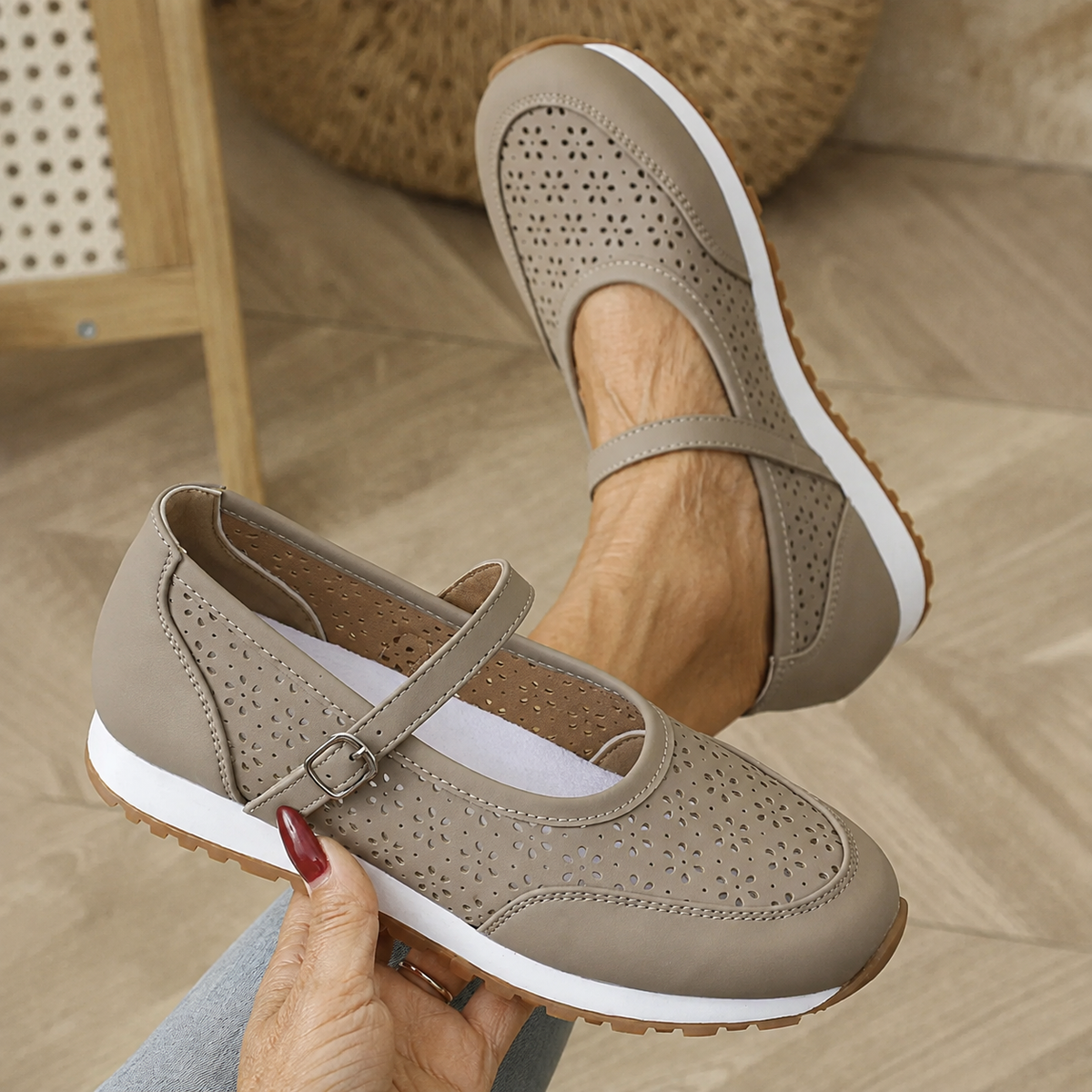 Aura | Orthopedic Comfort Shoes