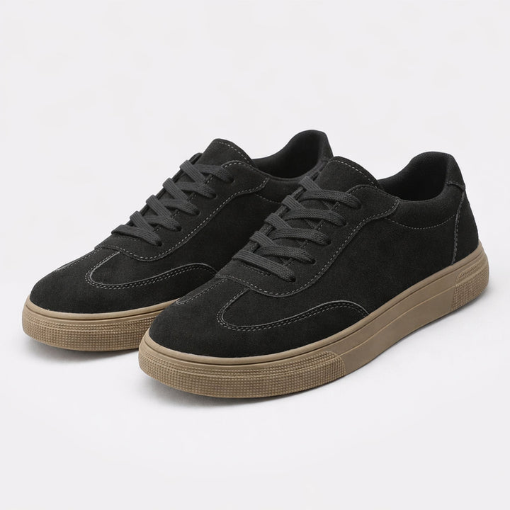 Amina | Round-Toe Lace-Up Sneakers – Elegant Casual Style