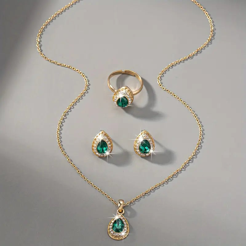Timeless Emerald Teardrop Jewelry Set