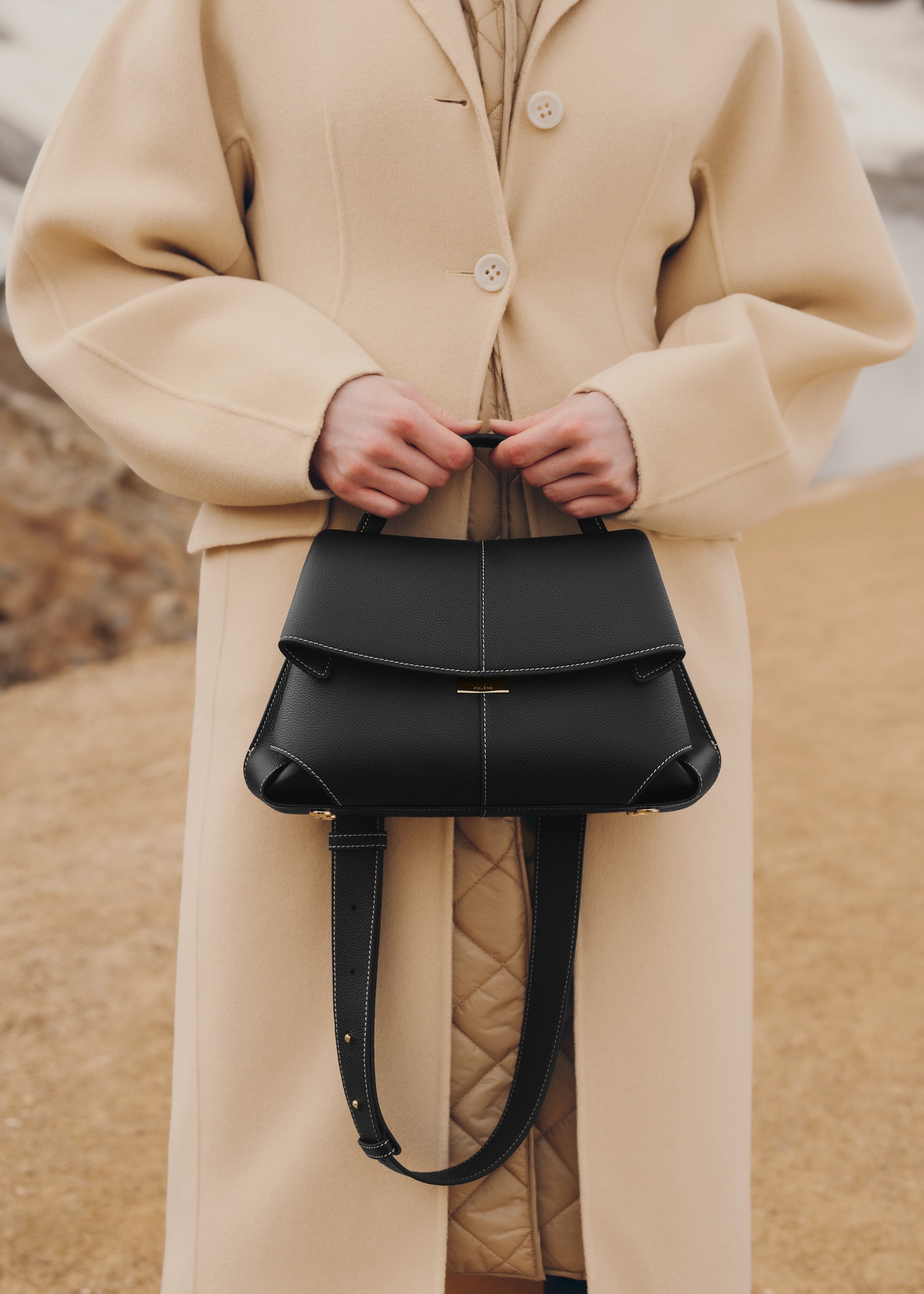 Mokki - Textured Matt Black