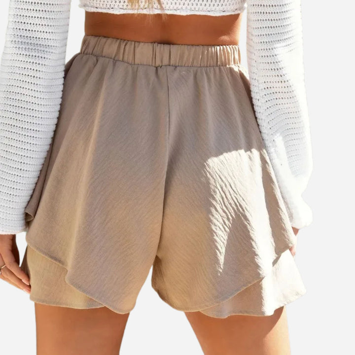 Zara | High-Waisted Tailored Shorts – Elegant Summer Style
