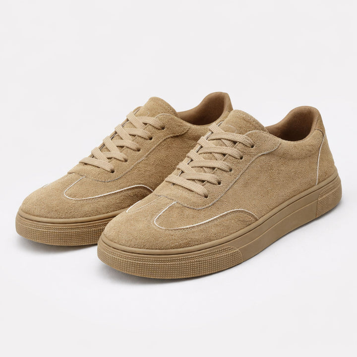 Amina | Round-Toe Lace-Up Sneakers – Elegant Casual Style