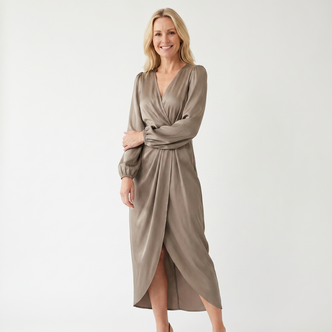 Delilah | Long Sleeve V-Neck Midi Dress with Split