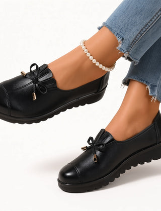 Sevrielle elegant soft loafers in black