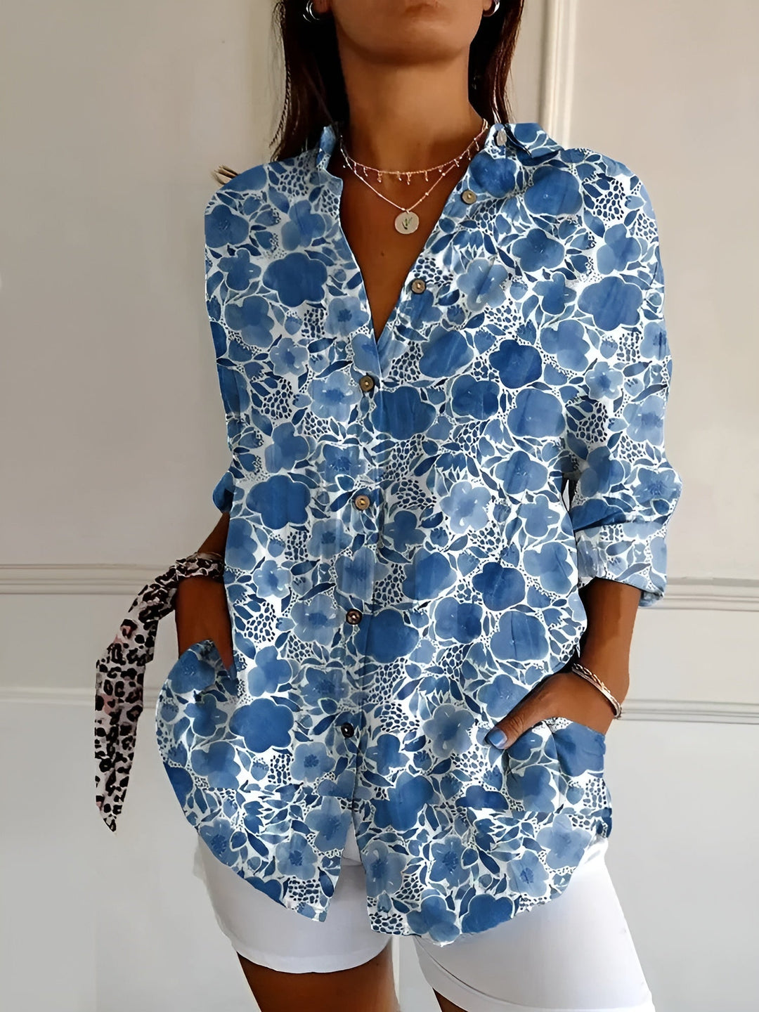 Eva | Cotton Blouse with Floral Print and Button Front
