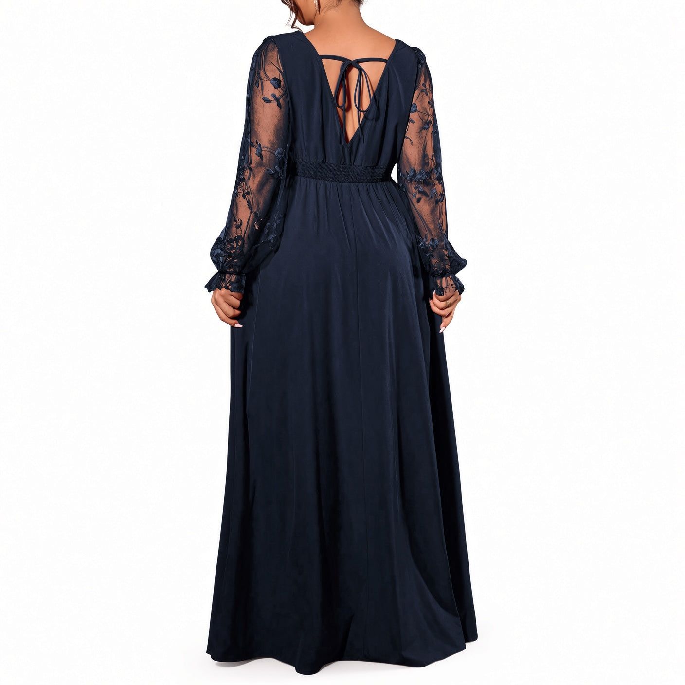 Elara | Lace-Sleeve Plus-Size Maxi Dress