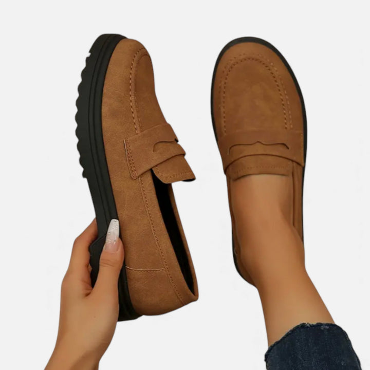 Carina | Penny Loafers – Glossy Heritage Sophistication