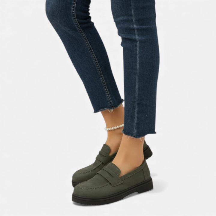 Carina | Penny Loafers – Glossy Heritage Sophistication