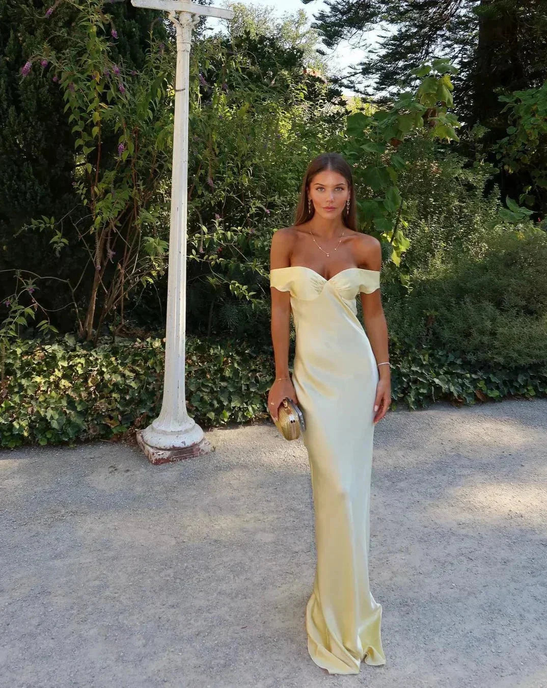 Sofia | Slim Fit Yellow Satin Maxi Dress – Off-Shoulder Evening