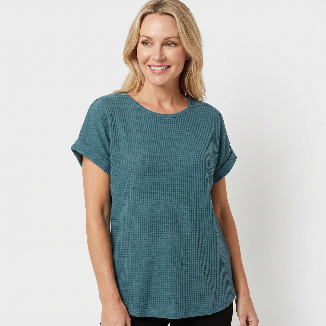 Evelyn | Crew Neck Waffle Knit Top with Relaxed Fit