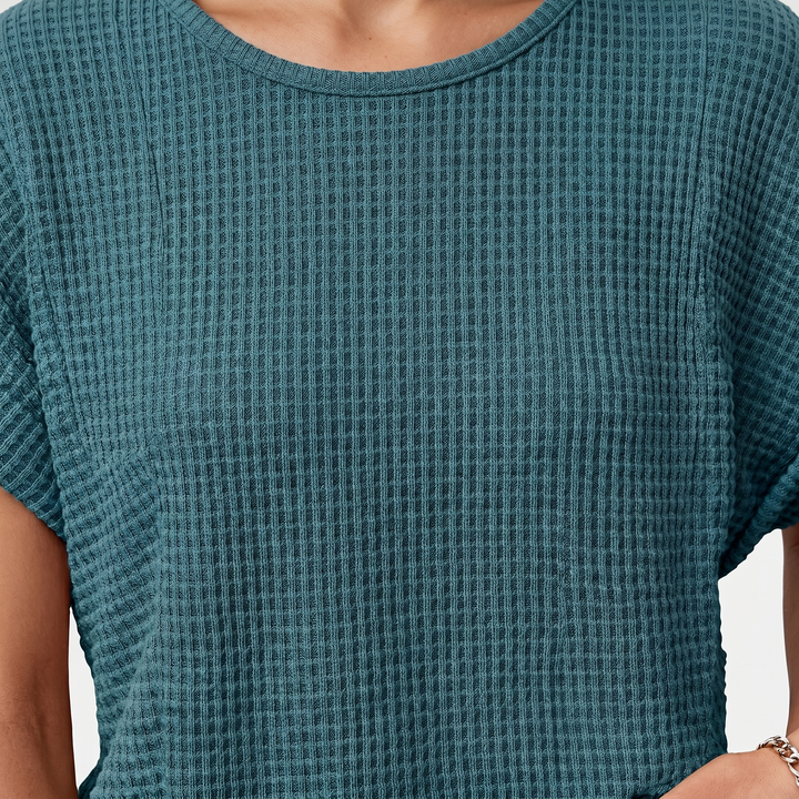 Evelyn | Crew Neck Waffle Knit Top with Relaxed Fit