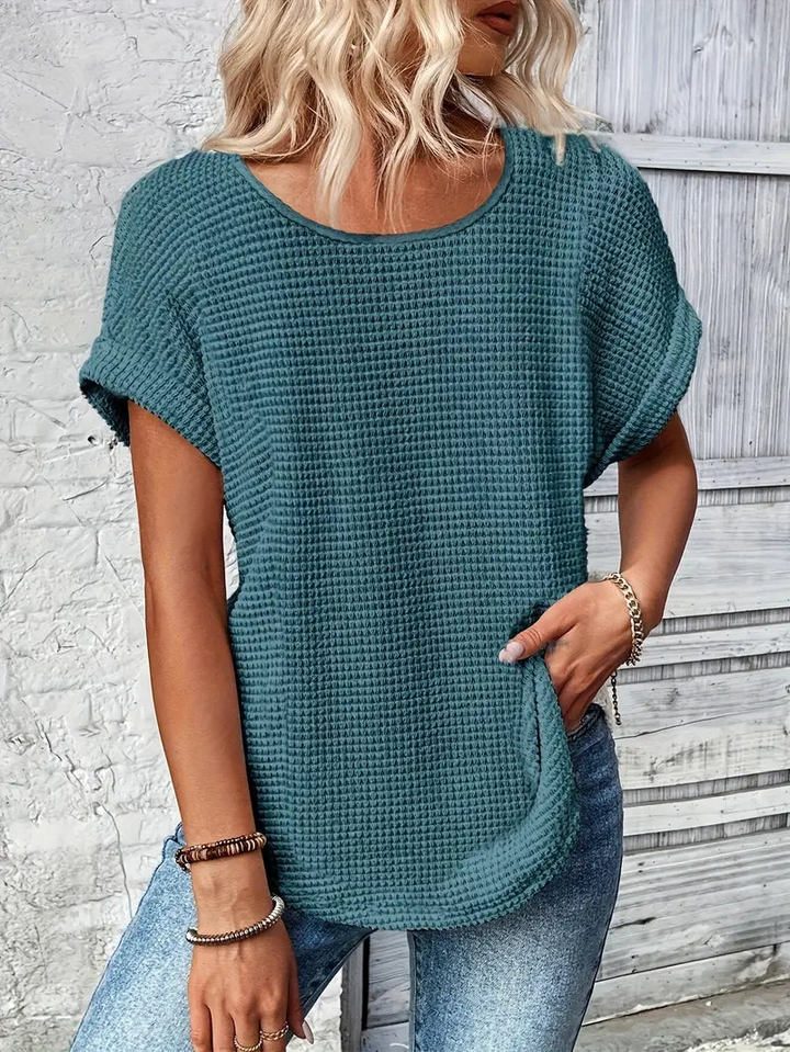 Evelyn | Crew Neck Waffle Knit Top with Relaxed Fit