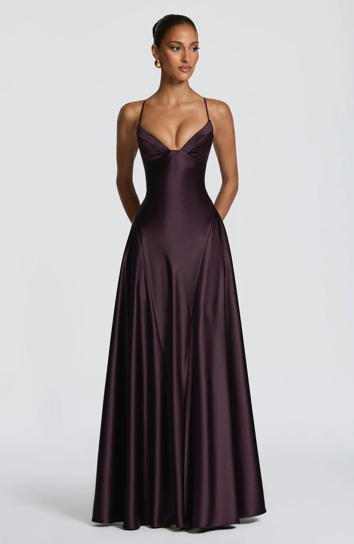 Adeline | Satin Maxi Dress – Elegant with Delicate Spaghetti Straps