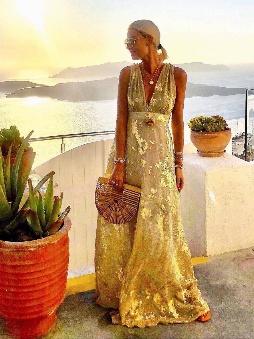 Faye | Sequin Maxi Dress – Glossy V-Neck Sleeveless Evening Beach