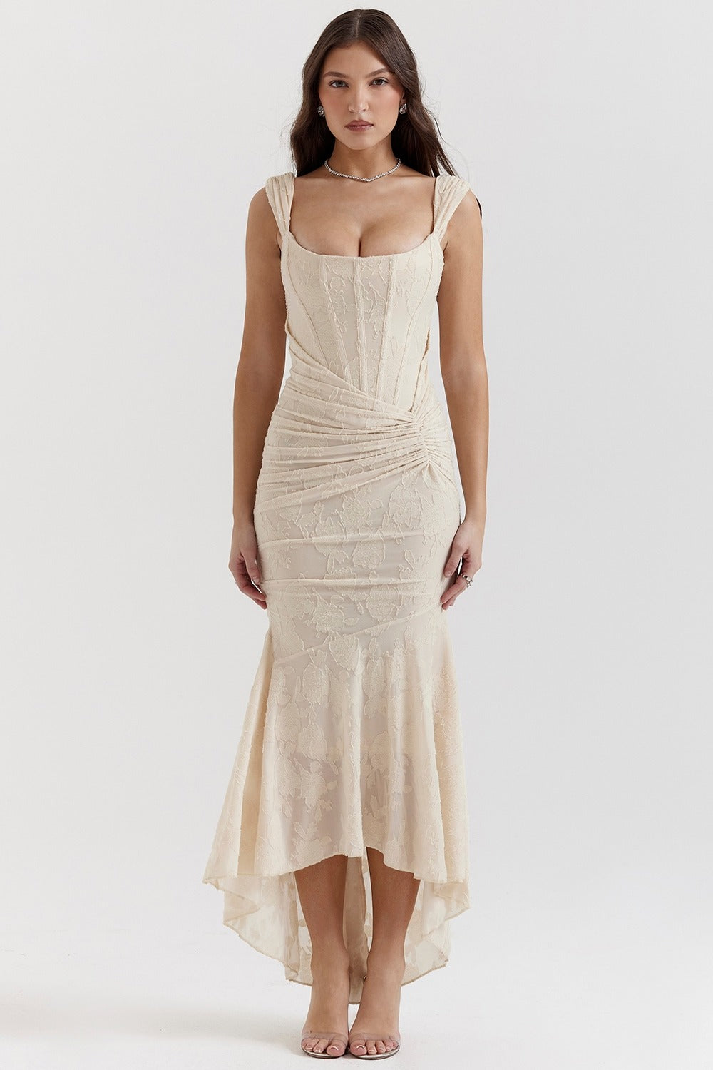 Yara | Sleeveless Lace Maxi Dress – Sculpting