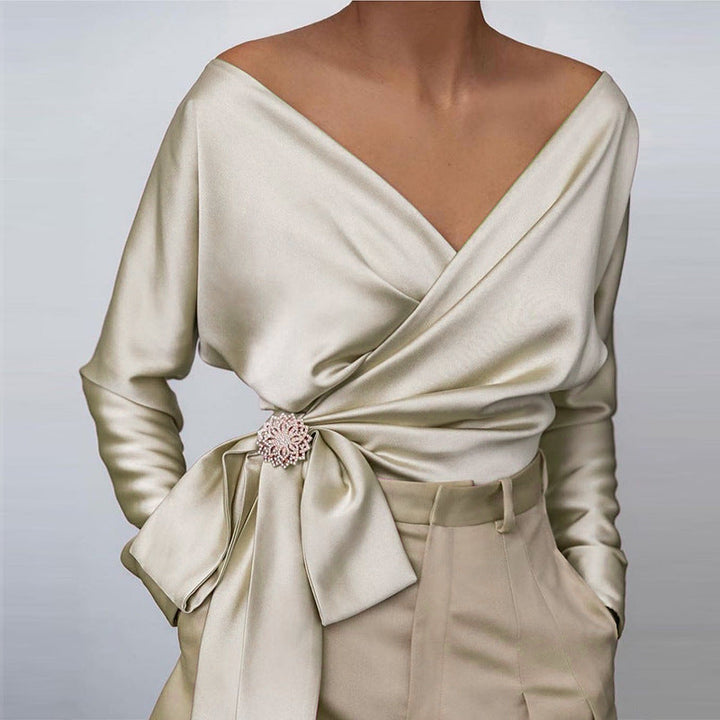 Maya | Top Elegant Wrap with Bow and Brooch