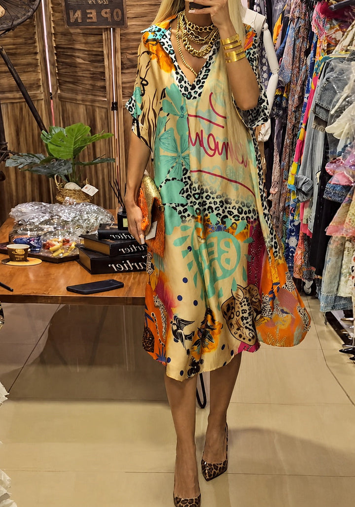 Serena | Colorful V-Neck Midi Dress – Batwing Sleeves and Relaxed Fit
