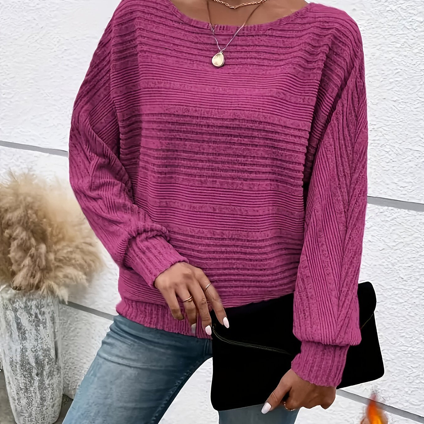 Daisy | Everyday Round Neck Tee