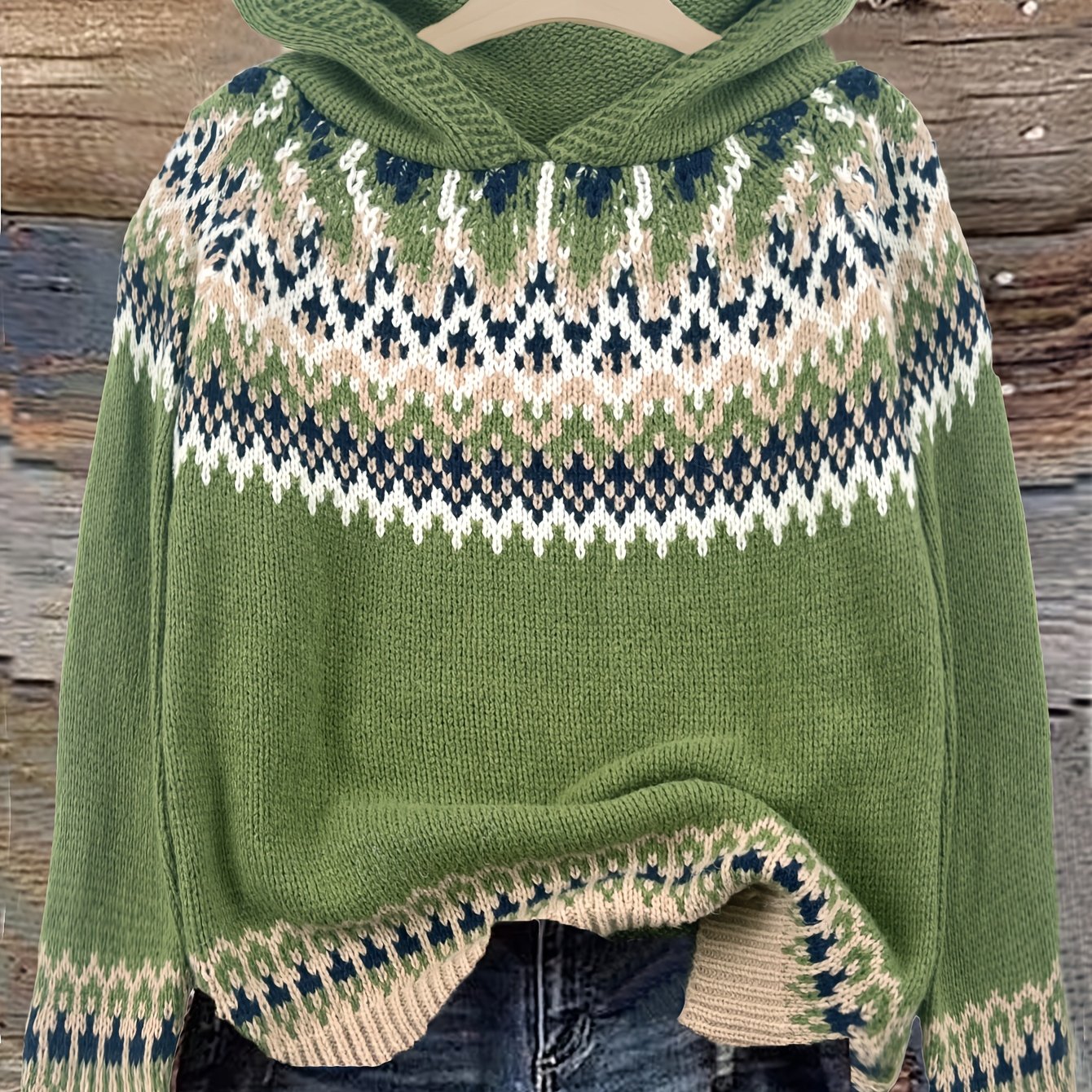 Nova | Chunky Snow-Print Hooded Sweatshirt